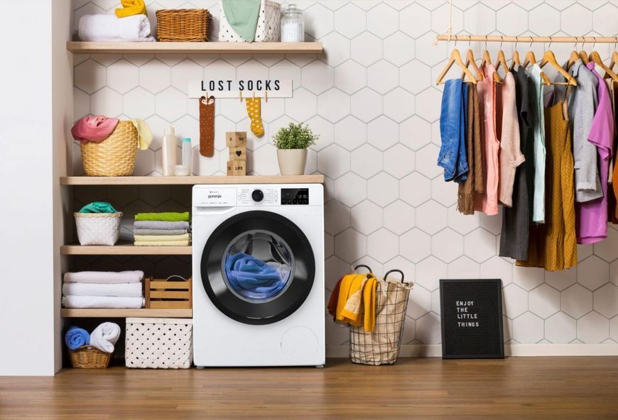 Пральна машина Gorenje фронтальна, 9кг, 1400, A+++, 46,5см, дисплей, інвертор, пара, Wi-Fi, білий (WPNEI94A1SWIFI) 374917 фото