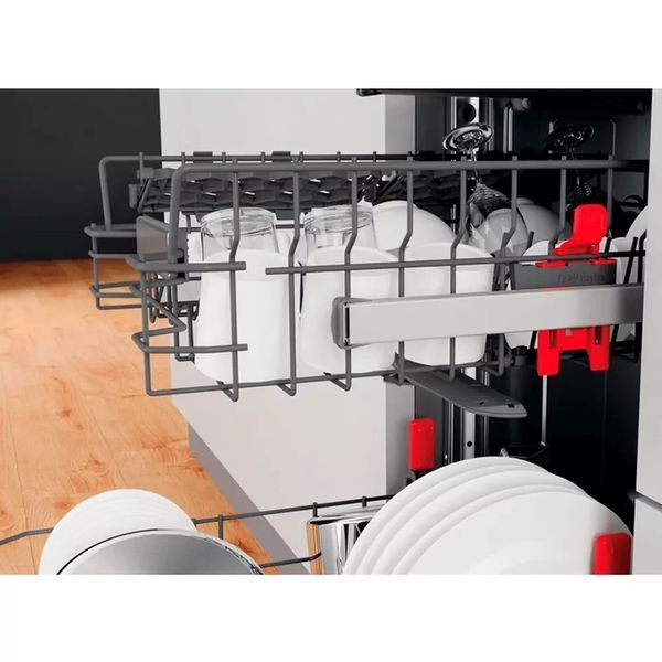 Посудомийна машина Whirlpool вбудована, 10компл., A+++, 45см, дисплей, інвертор, 3й кошик, білий (WSIO3O34PFEX) 374918 фото