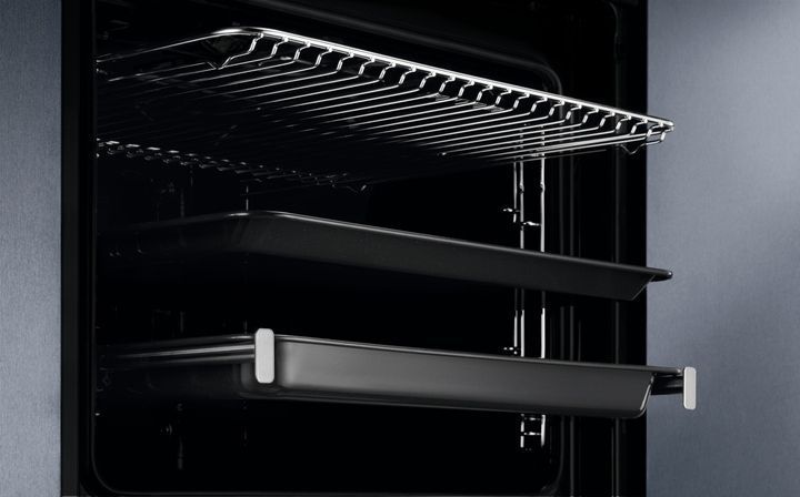 Вбуд. духовка ELECTROLUX EOF6P76BX 354500 фото