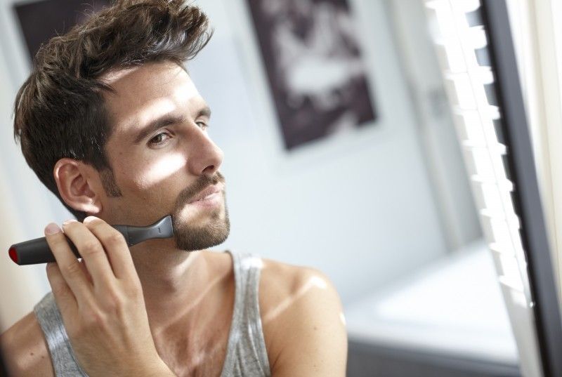 Тример Philips Multigroom series 1000, для бороди і вусів, 1хАА, насадок-4, сталь, чорний (MG1100/16) 371269 фото