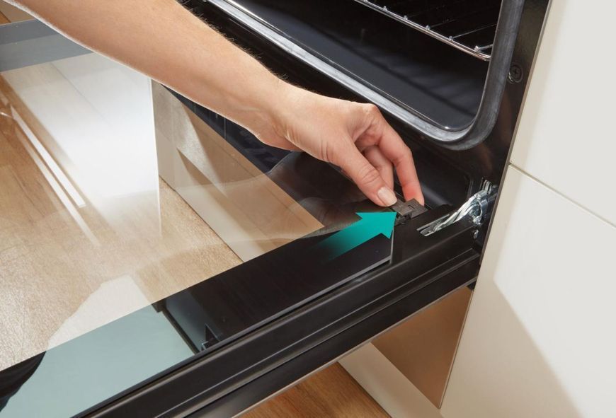 Плита Gorenje електрична склокерамічна, 71л, 60x60см, дисплей, програматор, нерж (GECS6C70XC) 374199 фото