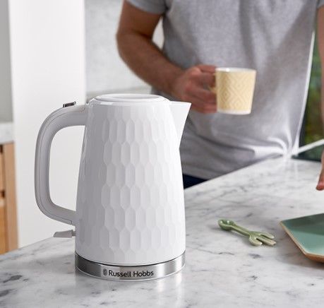 Електрочайник Russell Hobbs Honeycomb 1.7л, пластик, білий (26050-70) 363561 фото