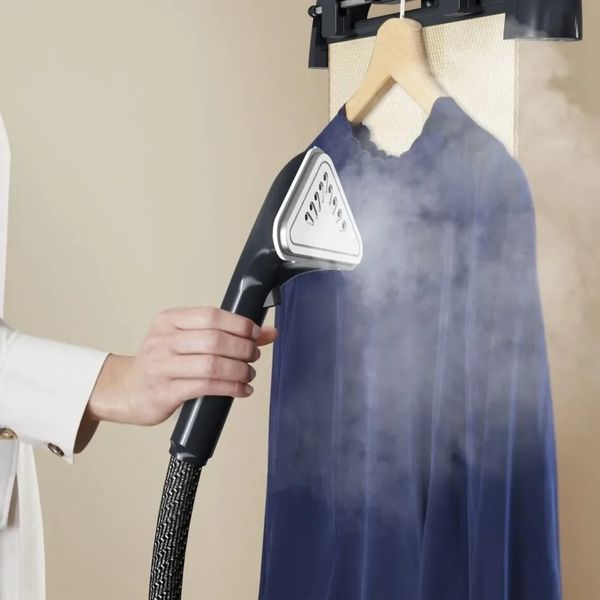Відпарювач Tefal вертикальний Pro Style Garment, 2000Вт, 1500мл, постійна пара - 42гр, чорний (IT3480E1) 375353 фото
