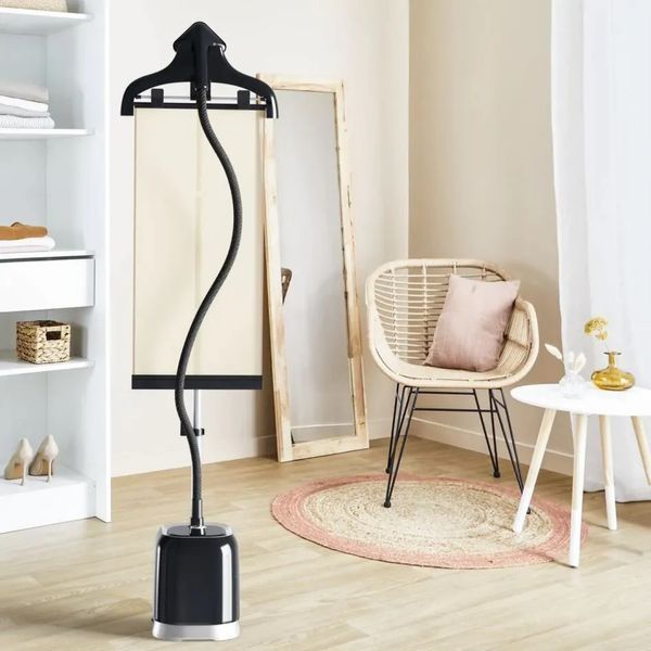 Відпарювач Tefal вертикальний Pro Style Garment, 2000Вт, 1500мл, постійна пара - 42гр, чорний (IT3480E1) 375353 фото