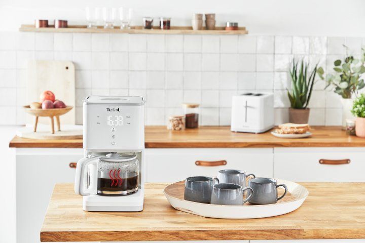 Кавоварка Tefal крапельна Sense 1.25л, мелена, LED-дисплей, сенсор.керування, білий (CM693110) 373053 фото