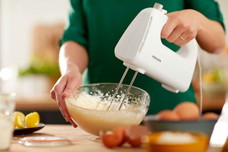 Міксер Philips ручний Daily Collection 300Вт, насадки-2, турборежим, білий (HR3705/00) 367379 фото
