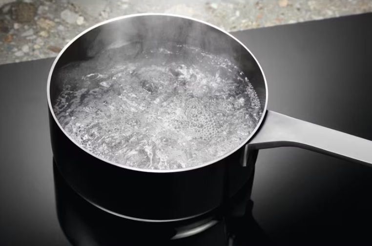 Варильна поверхня Electrolux індукційна, 80см, розширена зона, Hob2Hood, чорний (EIV84550) 368425 фото