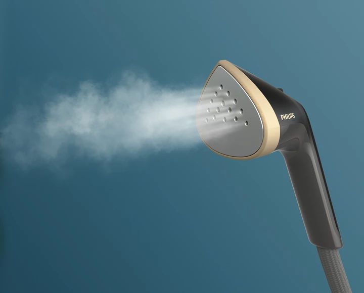 Відпарювач Philips вертикальний 3000 Series, 2000Вт, 2000мл, постійна пара - 40гр, стійка,вішалка, керам. підошва, чорний (STE3170/80) 375151 фото
