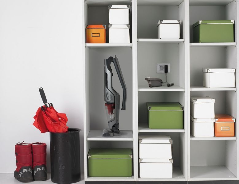 Пилосос Gorenje бездротовий, 155Вт, конт пил -0.5л, автон. робота до 70хв, HEPA, 2 в 1, підсвічування, індикатор, синій (SVC252GFA) 375047 фото