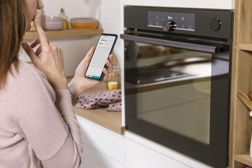 Духова шафа Gorenje електрична, 77л, A+, пара, дисплей, 300 &deg;C, Wi-Fi, чорний (BSA6747A04BGWI) 366687 фото