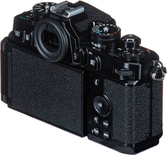 Цифр. фотокамера Nikon Zf body 379676 фото