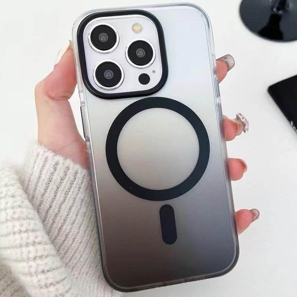 Чохол TPU+PC Phantom with MagSafe для Apple iPhone 15 Pro Max (6.7") Golden 420339 фото