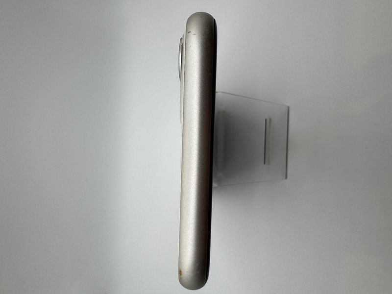 Смартфон Apple iPhone 11 128Gb trade-in White 1983 417084 фото