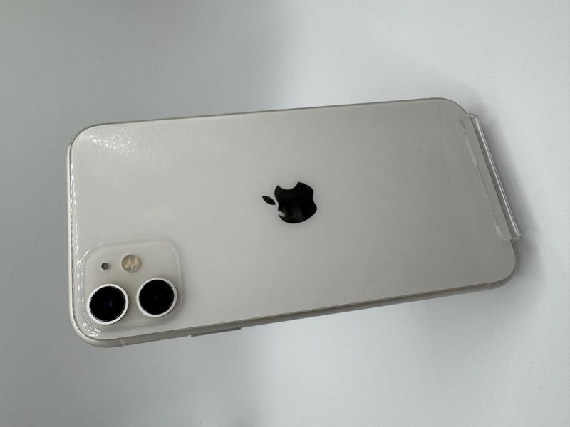 Смартфон Apple iPhone 11 128Gb trade-in White 1983 417084 фото