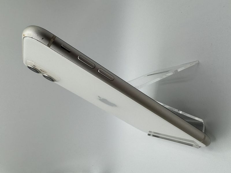 Смартфон Apple iPhone 11 128Gb trade-in White 1983 417084 фото