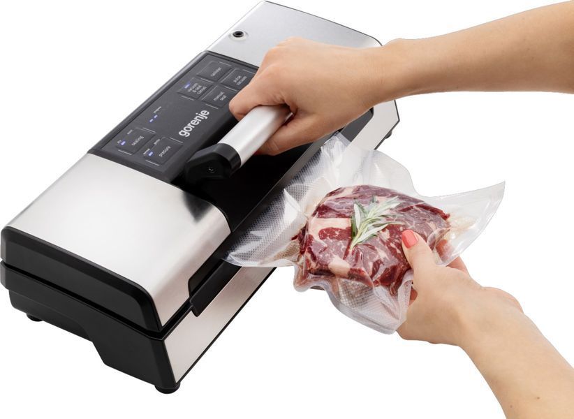 Вакууматор Gorenje для пакетів, 120Вт, 30см, електронне керування, +10 пакетів, нерж, чорний (VS120EPRO) 372355 фото