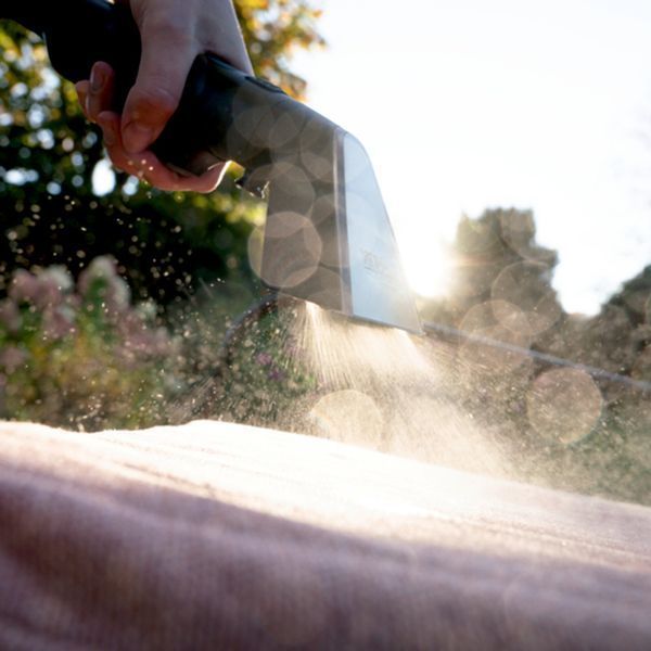 Пилосос професійний акумуляторний миючий Karcher SE 3-18 18В контейнер для води 1.7л 3.65кг (1.081-500.0) 379526 фото