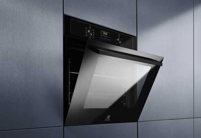 Духова шафа Electrolux електрична, 65л, A, дисплей, конвекція, телескопічні напрямні, чорний (EOF3H50BK) 369264 фото