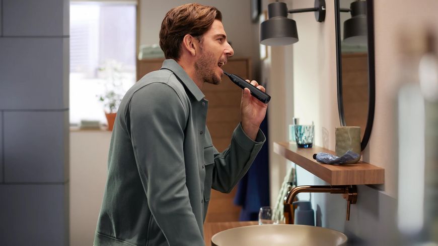 Щітка зубна електр. Philips, Sonicare 5500 Series, 62т. колив/хв, насадок-1, чорний (HX7111/01) 379796 фото