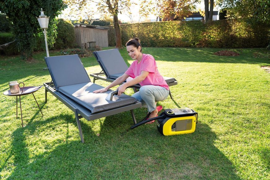 Пилосос професійний акумуляторний миючий Karcher SE 3-18 18В контейнер для води 1.7л 3.65кг (1.081-500.0) 379526 фото