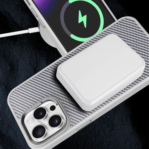 Чохол TPU+PC Carbon Mirage with MagSafe для Apple iPhone 16 Pro Max (6.9") Grey 376519 фото