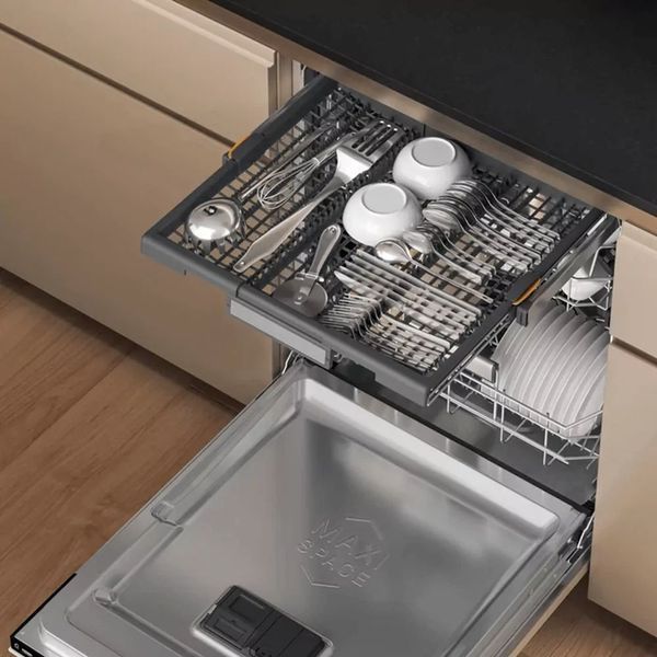 Посудомийна машина Whirlpool вбудована, 15компл., A+++, 60см, дисплей, 3й кошик, білий (W7IHT58T) 375161 фото