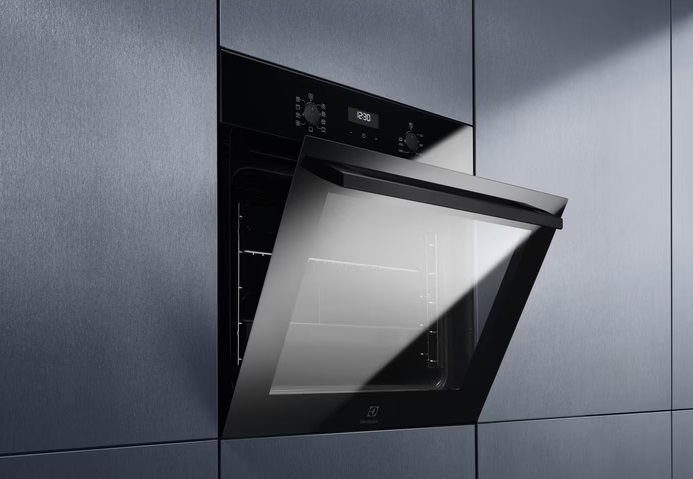 Духова шафа Electrolux електрична, 65л, A, дисплей, конвекція, телескопічні напрямні, чорний (EOF5C50BZ) 369265 фото