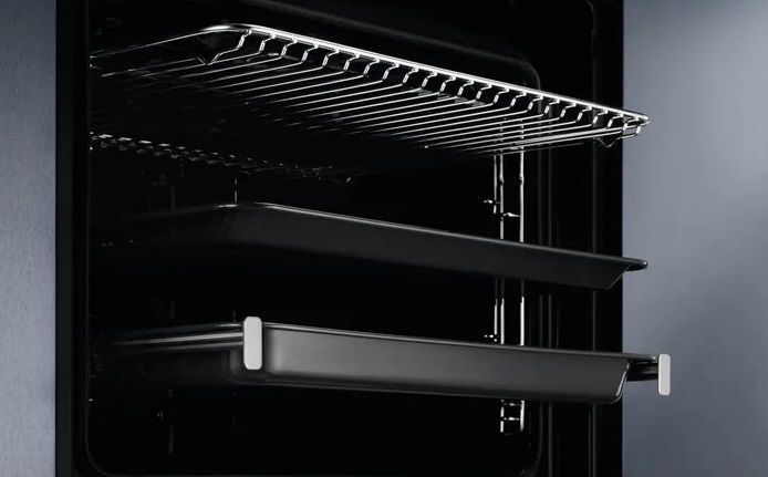 Духова шафа Electrolux електрична, 65л, A, дисплей, конвекція, телескопічні напрямні, чорний (EOF5C50BZ) 369265 фото