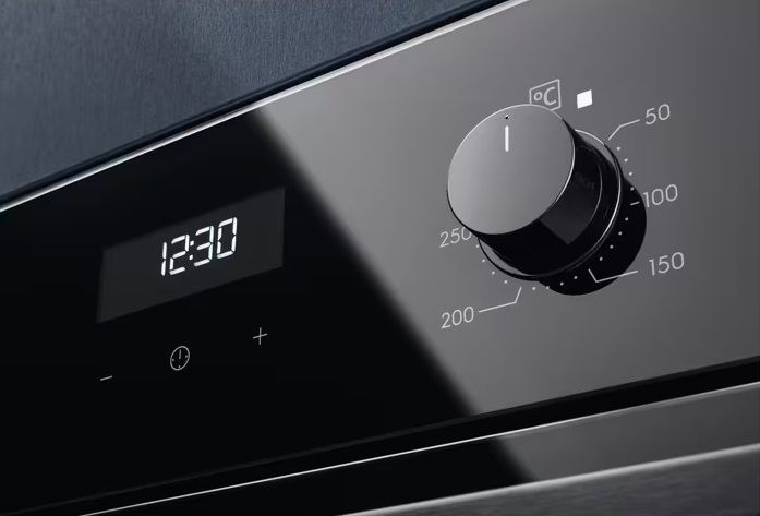 Духова шафа Electrolux електрична, 65л, A, дисплей, конвекція, телескопічні напрямні, чорний (EOF5C50BZ) 369265 фото
