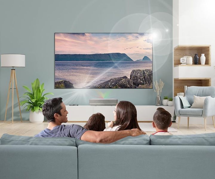 Проєктор ультракороткофокусний HP BP5000 UHD, 2000 lm, LASER, 0.23, WiFi, Smart Aptoide (2U5Z7AA) 363905 фото