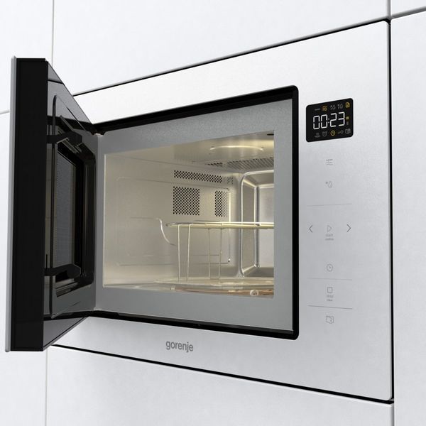 Мікрохвильова піч Gorenje вбудовувана, 25л, електр. управл., 900Вт, гриль, дисплей, приготування на кількох рівнях, білий (BM251SG2WG) 375382 фото