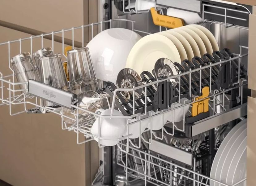 Посудомийна машина Whirlpool вбудована, 14компл., A+++, 60см, дисплей, 3й кошик, білий (W8IHP42L) 376001 фото