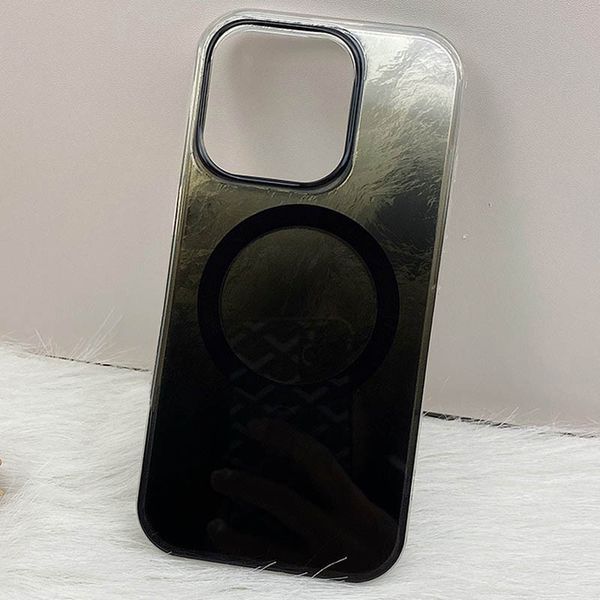 Чохол TPU Shiny Mountain (MagFit) для Apple iPhone 14 / 13 (6.1") Black 354415 фото