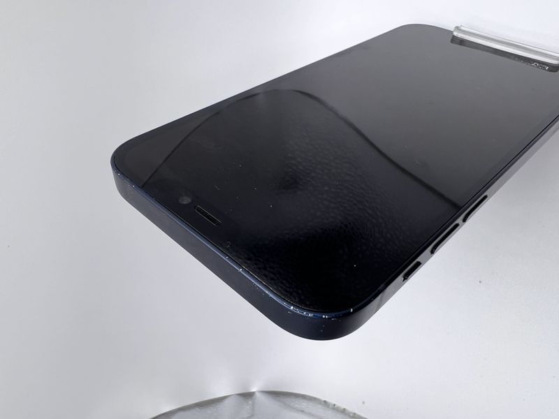 Смартфон Apple iPhone 12 64Gb Trade-in Black 4600 417145 фото