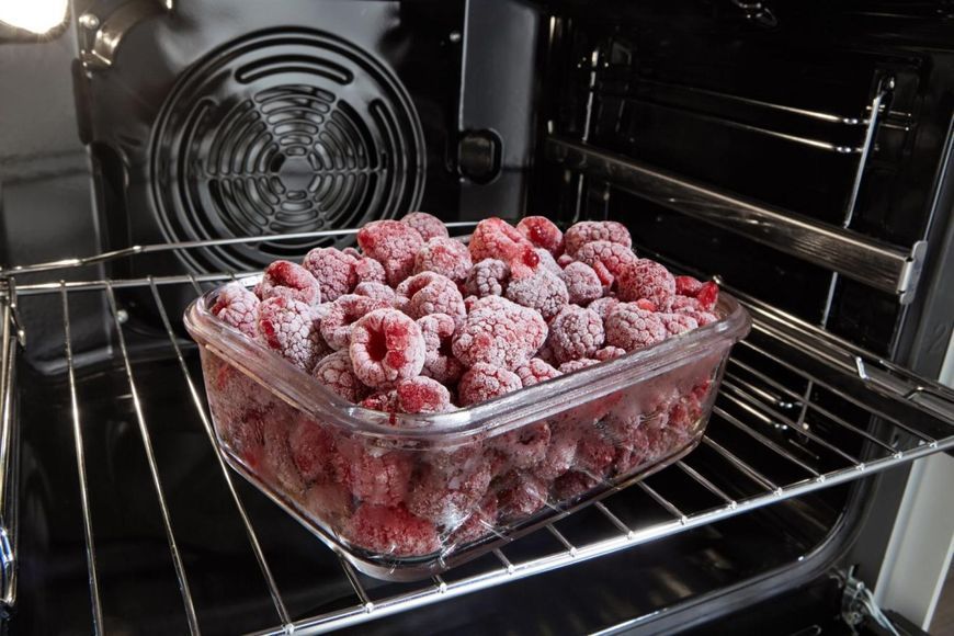 Плита Gorenje електрична склокерамічна, 70л, 50x60см, дисплей, приготування з паром, програматор, білий (GECS5C70WA) 374097 фото