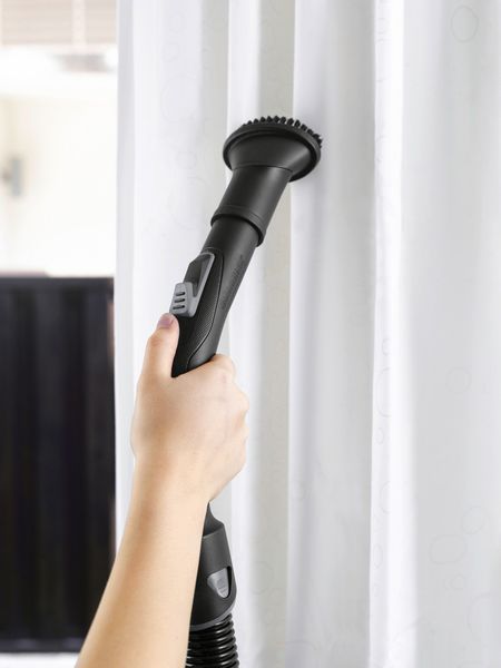 Пилосос Karcher контейнерний VC 3, 700Вт, конт пил -0.9л, НЕРА 13, білий (1.198-051.0) 373353 фото