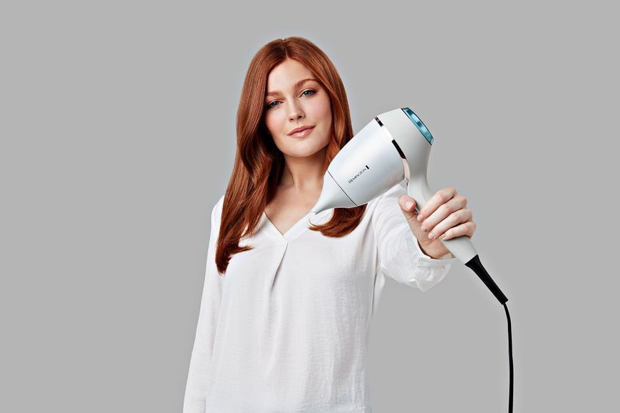 Фен Remington HYDRAluxe PRO, 2200Вт, 3 режими, дифузор, іоніз-я, хол. обдув, білий (EC9001) 368735 фото