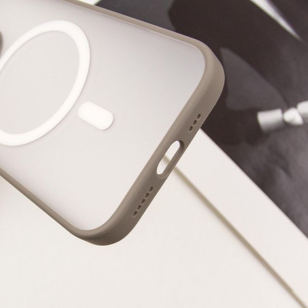 TPU+PC чохол Blueo Skin Friendly Frosted with MagSafe для Apple iPhone 16 Pro (6.3") Сірий 319479 фото