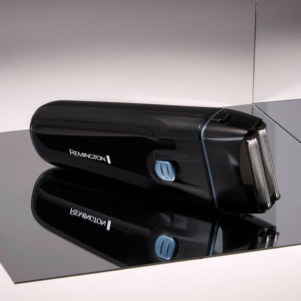 Бритва електр. Remington сіткова F1 Style, бритв.головок-2, Ni-Mh, сух., тример, USB-C, чорно-синій (F1000) 366785 фото