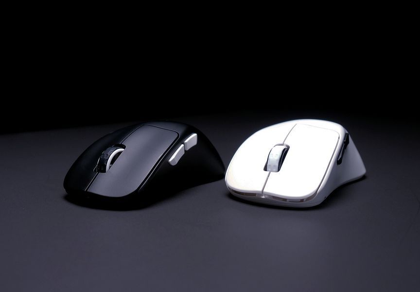 Миша Cherry Xtrfy M64 PRO, 8K, WL/USB-A, RGB, чорний (CX-M64W-PRO-BLACK) 373651 фото