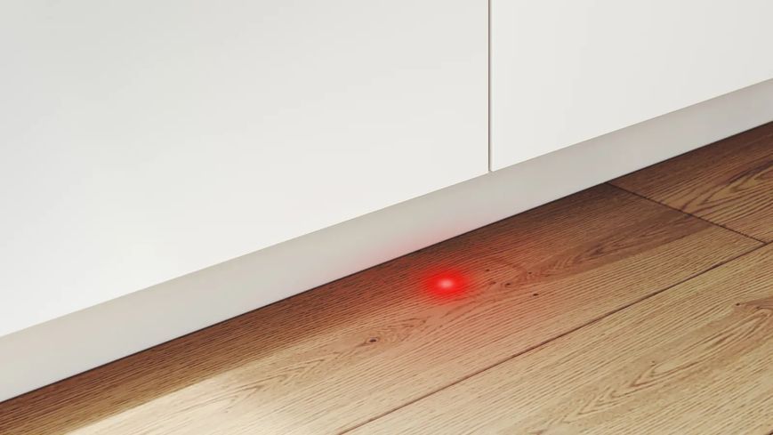 Посудомийна машина Bosch вбудована, 10компл., A+, 45см, дисплей, 3й кошик, білий 390000 фото