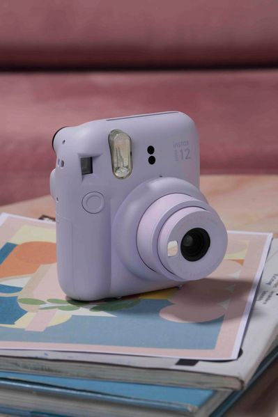 Фотокамера FUJI INSTAX MINI 12 Бузково-фіолетова 305000 фото
